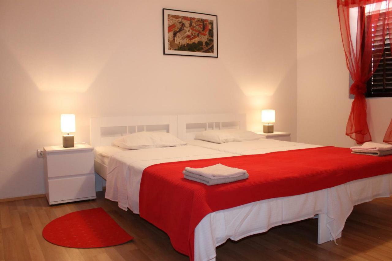 Illy City Centre Apartment Šibenik Eksteriør billede