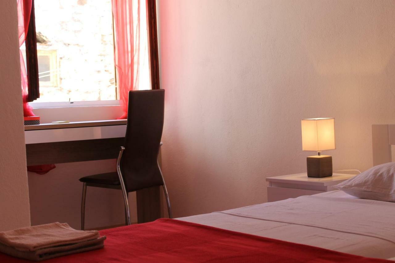 Illy City Centre Apartment Šibenik Eksteriør billede